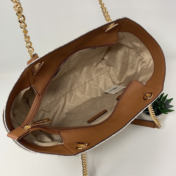 Michael Kors JST Large Chain Shoulder Bag - Picture 8 of 9